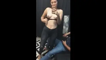 Gadis Cantik ML Ganas Memek Basah Kenceng Banget