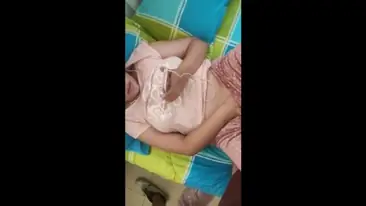 Pacar Semok Digarap Brutal Sampai Banjir